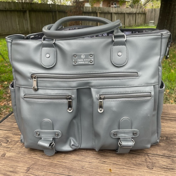 ‘Renee’ 6 Pack Fitness Bag- Grey - Picture 1 of 4